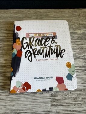 🆕 100 Days of Grace & Gratitude Devotional Journal